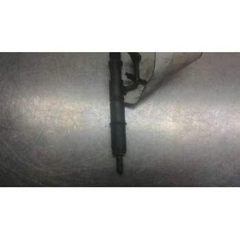 Recambio de inyector para nissan atleon 120 referencia OEM IAM 0432193533  