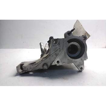 Recambio de soporte alternador para nissan qashqai (j10) 2.0 16v cat referencia OEM IAM 038126  