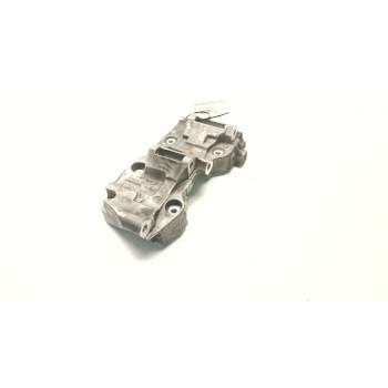 Recambio de soporte alternador para bmw 1 descapotable (e88) 120 d referencia OEM IAM 1116850686305  
