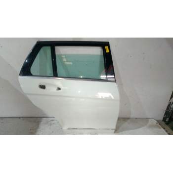 PUERTA TRASERA DERECHA A2047300405 