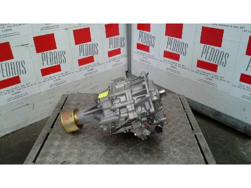 Recambio de caja transfer para nissan terrano (wd21) 2.7 turbodiesel referencia OEM IAM 33100G2305  33100G2305