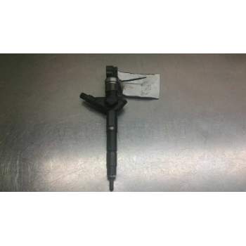Recambio de inyector para nissan almera (n16/e) acenta referencia OEM IAM 07F05556  