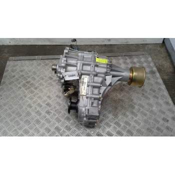 Recambio de caja transfer para nissan terrano (wd21) 2.7 turbodiesel referencia OEM IAM 33100G2312  33100G2312
