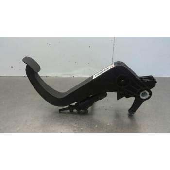 PEDAL EMBRAGUE 