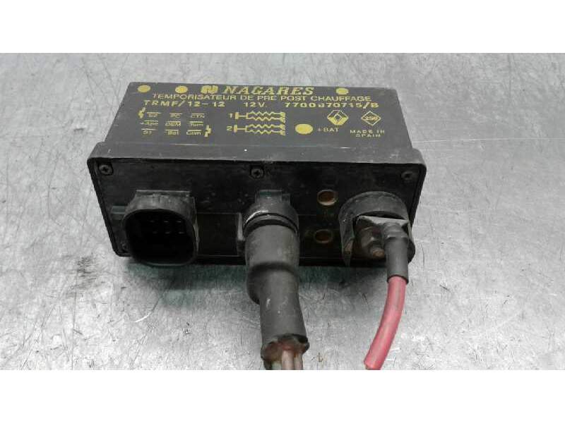 Recambio de caja precalentamiento para renault megane i berlina hatchback (ba0) 1.9 d rn referencia OEM IAM 7700852662  