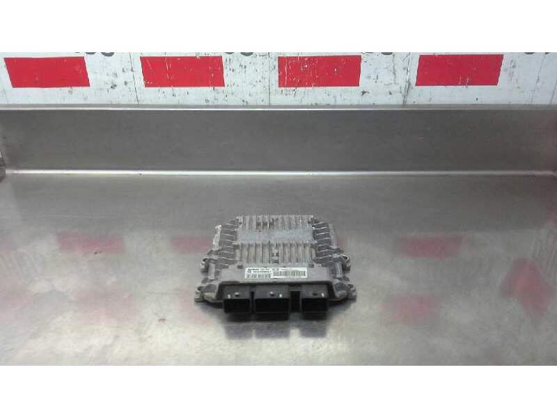 Recambio de centralita motor uce para citroën c3 1.4 hdi sx plus referencia OEM IAM 5WS40068BT 9650529880 9648624280