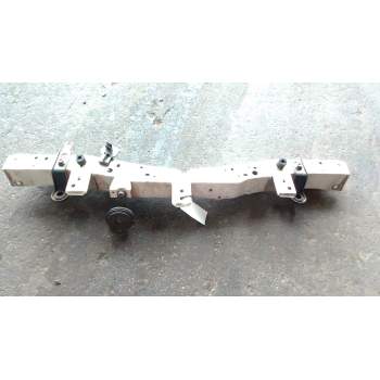 Recambio de travesaño superior para toyota auris (_e15_) 1.8 hybrid (zwe150_) referencia OEM IAM JK2722007720  