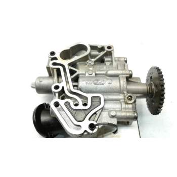 Recambio de bomba aceite para volkswagen golf vii lim. sport by r-line bluemotion referencia OEM IAM 04E115109E  