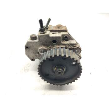 Recambio de bomba inyeccion para opel astra h berlina referencia OEM IAM 04001097227  