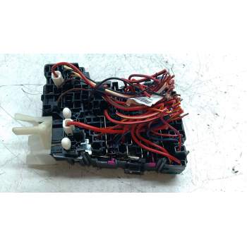Recambio de caja fusibles para skoda superb iii (3v3) 2.0 tdi referencia OEM IAM 5Q0937615C  
