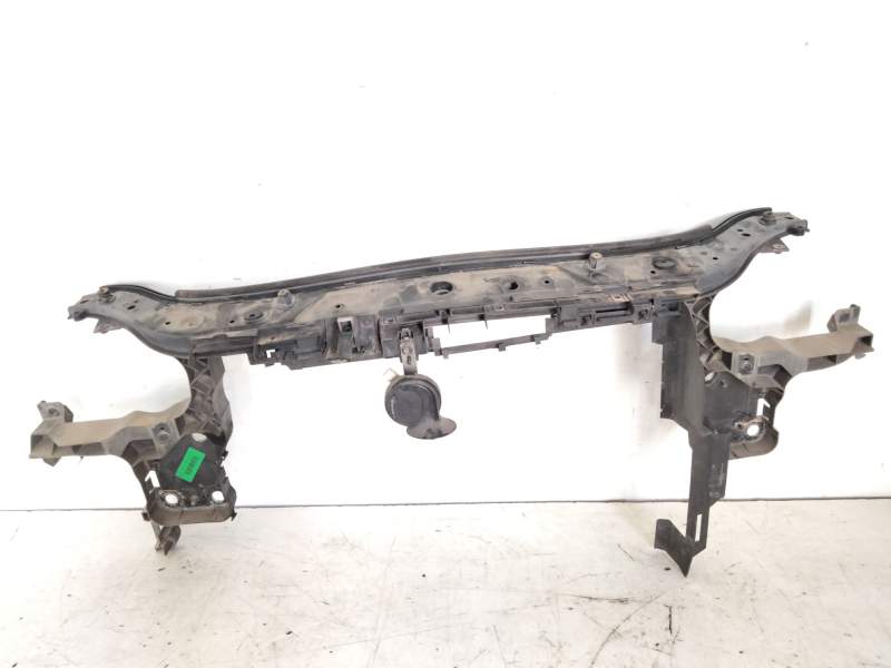 Recambio de panel frontal para renault megane ii berlina 3p confort authentique referencia OEM IAM   