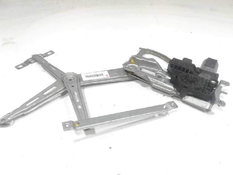 Recambio de elevalunas delantero derecho para opel zafira b edition referencia OEM IAM 13132435HH  