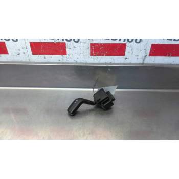 MANDO LUCES 6C1T13335AA 
