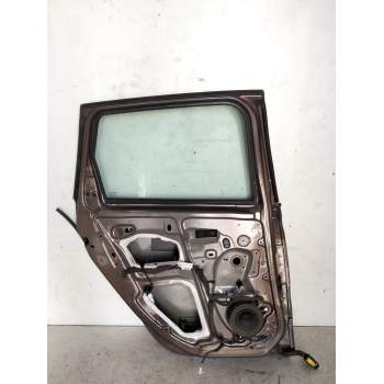 Recambio de puerta trasera izquierda para renault scenic iii dynamique referencia OEM IAM   