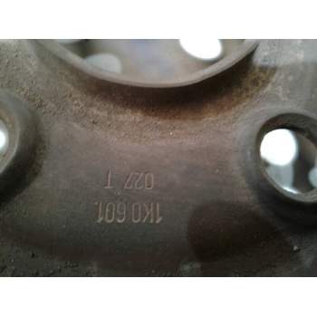 Recambio de llanta hierro para peugeot 308 sw premium referencia OEM IAM 5T 17 6JX15H2 ET47