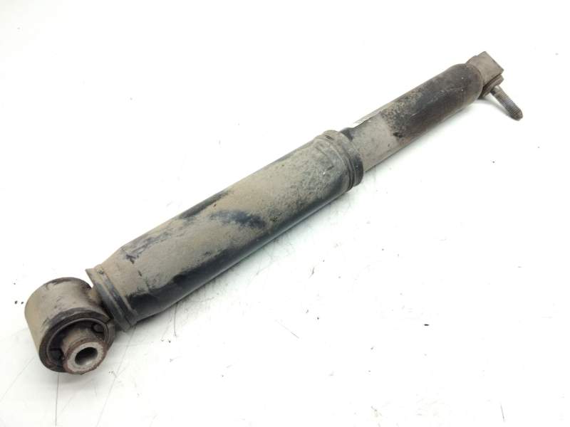 Recambio de amortiguador trasero izquierdo para renault scenic iii dynamique referencia OEM IAM 562200018R  