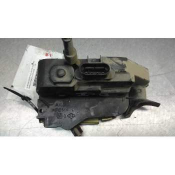 Recambio de cerradura puerta delantera izquierda para renault scenic ii 1.9 dci diesel referencia OEM IAM   