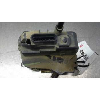 Recambio de cerradura puerta trasera derecha para renault scenic ii 1.9 dci diesel referencia OEM IAM   