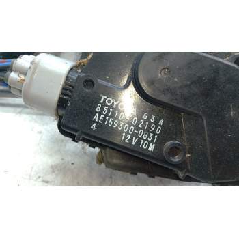 Recambio de motor limpia delantero para toyota auris (_e15_) 1.8 hybrid (zwe150_) referencia OEM IAM 8511002190  