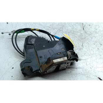 CERRADURA PUERTA DELANTERA DERECHA A046693 
