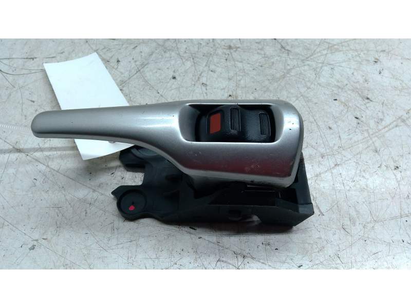 Recambio de maneta interior trasera izquierda para toyota auris (_e15_) 1.8 hybrid (zwe150_) referencia OEM IAM 62318A1  