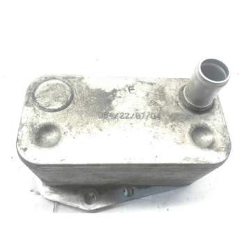 Recambio de enfriador aceite motor para bmw serie 3 berlina (e46) 318d referencia OEM IAM 084220704 7787698 