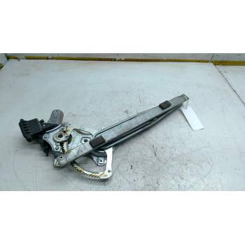 ELEVALUNAS DELANTERO IZQUIERDO 8570202020 