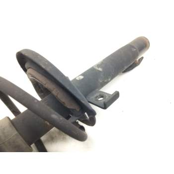 Recambio de amortiguador delantero derecho para renault scenic ii 1.6 16v referencia OEM IAM   