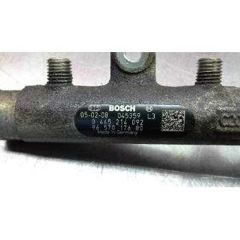 Recambio de rampa inyectora para citroën berlingo 2.0 hdi 600 furg. referencia OEM IAM 0445214092  