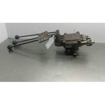 Recambio de palancas distribuidor para » otros... referencia OEM IAM 62190309 CARRETILLA LUGLI VDM09DDS