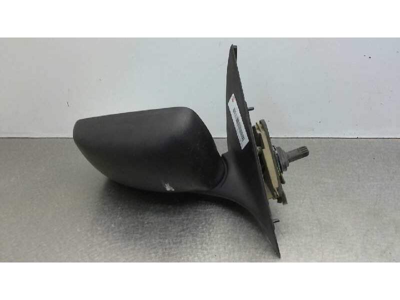 Recambio de retrovisor derecho para ford orion cl referencia OEM IAM 1114161  