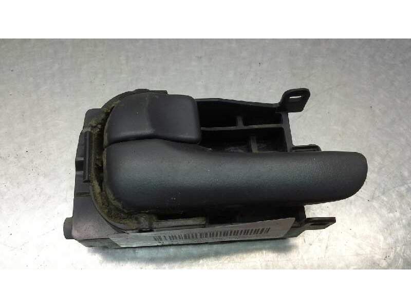 Recambio de maneta interior trasera izquierda para nissan primera berlina (p11) slx referencia OEM IAM   