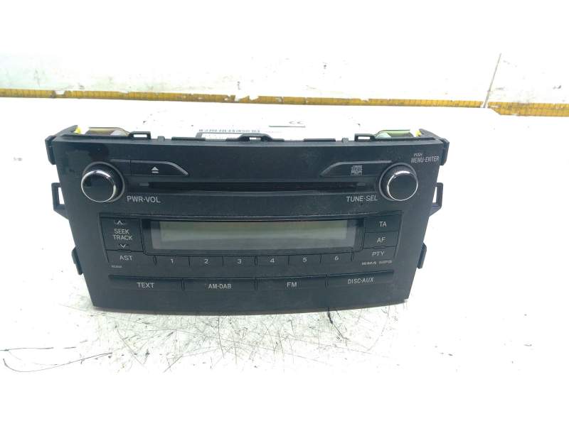 Recambio de sistema audio / radio cd para toyota auris (_e15_) 1.8 hybrid (zwe150_) referencia OEM IAM 8612002F50  