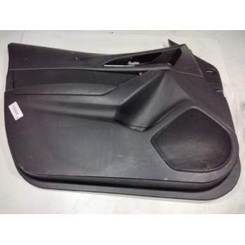 GUARNECIDO PUERTA DELANTERA IZQUIERDA BHS368450G 