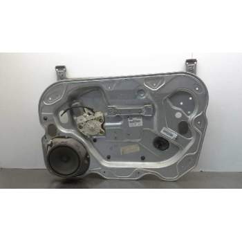 ELEVALUNAS DELANTERO DERECHO 3M51R23200DA 