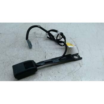 ENGANCHE DELANTERO DERECHO 7323002380B0 