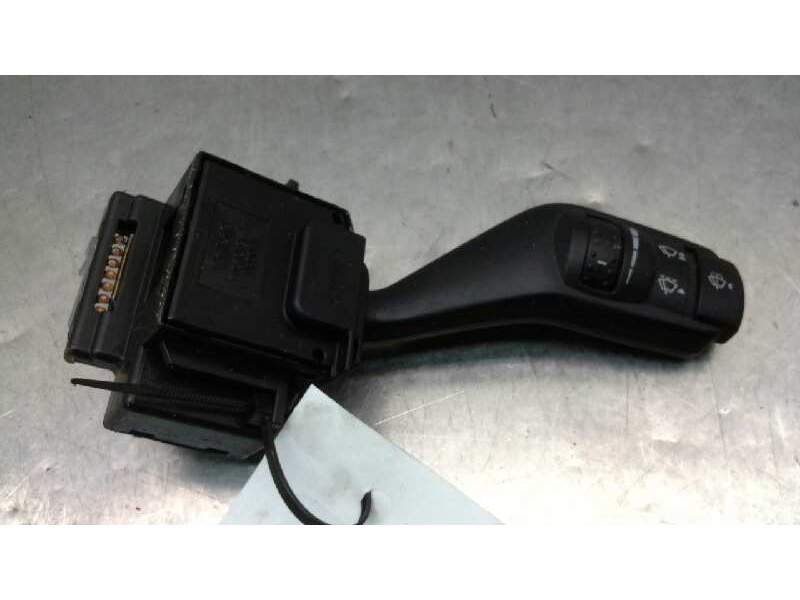 Recambio de mando limpia para ford focus lim. (cb4) trend referencia OEM IAM 4M5T17A553BD 17D940 1350066