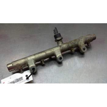 Recambio de rampa inyectora para fiat scudo (222) 2.0 jtd familiar (5 asientos) referencia OEM IAM 0445214019  