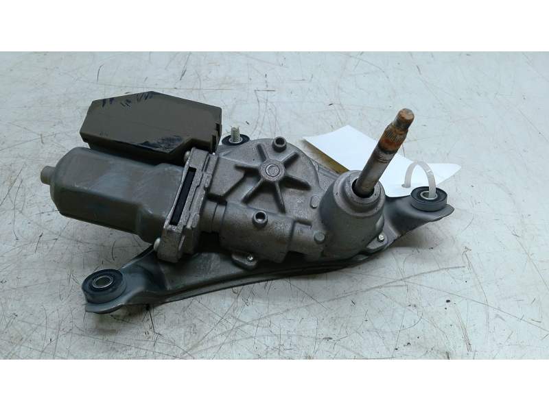 Recambio de motor limpia trasero para toyota auris (_e15_) 1.8 hybrid (zwe150_) referencia OEM IAM 8513002030  