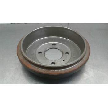 Recambio de tambor freno trasero para volkswagen polo (801/803) referencia OEM IAM 6X0609617A  6X0609617A