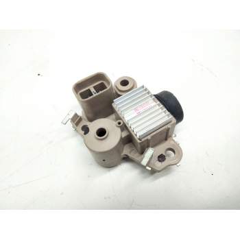 Recambio de regulador alternador para hyundai accent (lc) 1.3 12v cat referencia OEM IAM 3737022600  