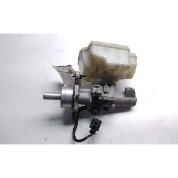 BOMBA FRENO 0204Y24052 