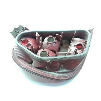Recambio de piloto trasero derecho para citroën c5 berlina 2.0 hdi sx referencia OEM IAM 9632646680 89022347 