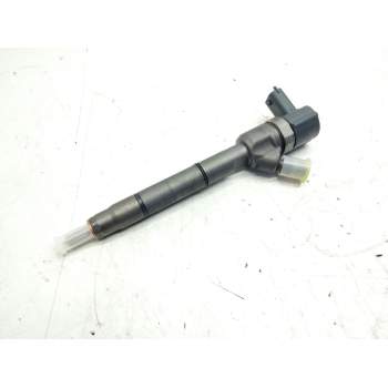 Recambio de inyector para kia sorento 2.5 crdi referencia OEM IAM 0445110256  