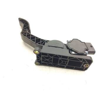 Recambio de pedal acelerador para hyundai matrix (fc) referencia OEM IAM 3270517050  