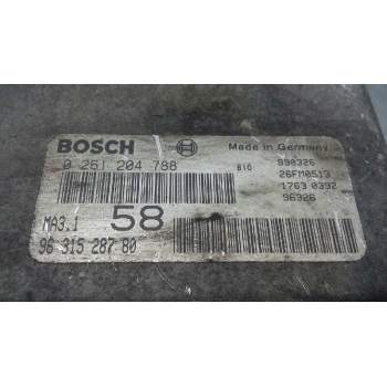 Recambio de centralita motor uce para citroën saxo 1.1 image referencia OEM IAM 0261204788 9631528780 26FM0513