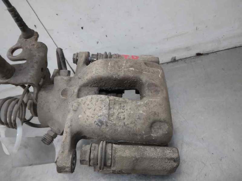 Recambio de pinza freno trasera derecha para volkswagen caddy ka/kb (2k) kombi referencia OEM IAM 2K0615424B  