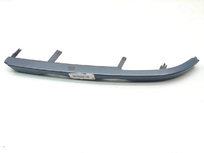 Recambio de cerquillo faro derecho para bmw serie 3 berlina (e46) 320d referencia OEM IAM   