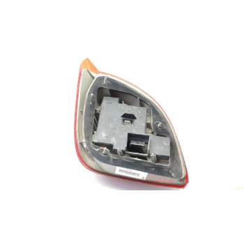 Recambio de piloto trasero derecho para ford fiesta berlina (dx) básico referencia OEM IAM 96FG13A602 393886 