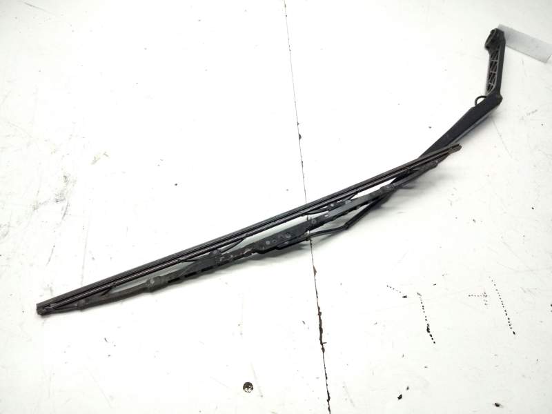 Recambio de brazo limpia delantero izquierdo para nissan x-trail (t30) dci cat referencia OEM IAM B46LD  